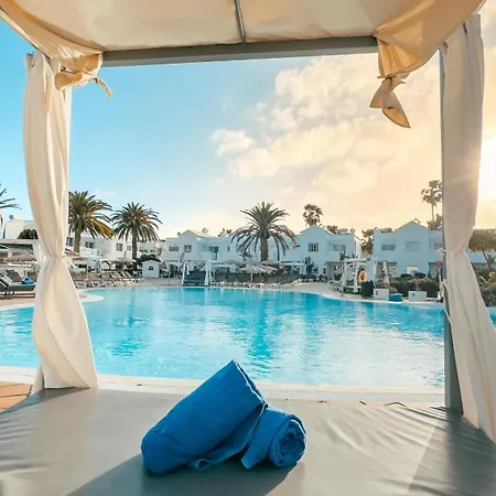 酒店 Bluesea Village