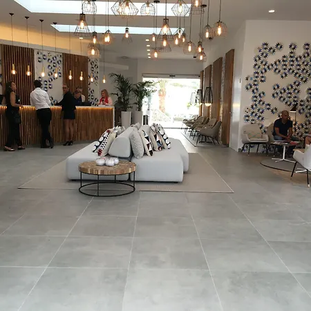 Bluesea Village فندق كوراليهو